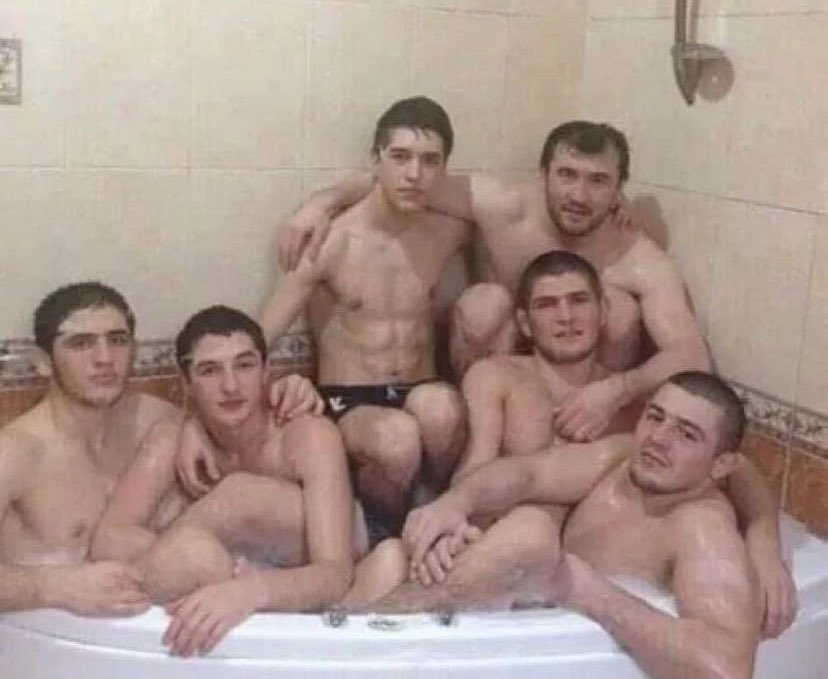 pedroriv99's tweet photo. @Kadi_Daddy I'm sorry, I don't talk to people who are fans of this crew😭😭😭😭😭😭😭😭😭😭😭 https://t.co/zpWWByRAYV
