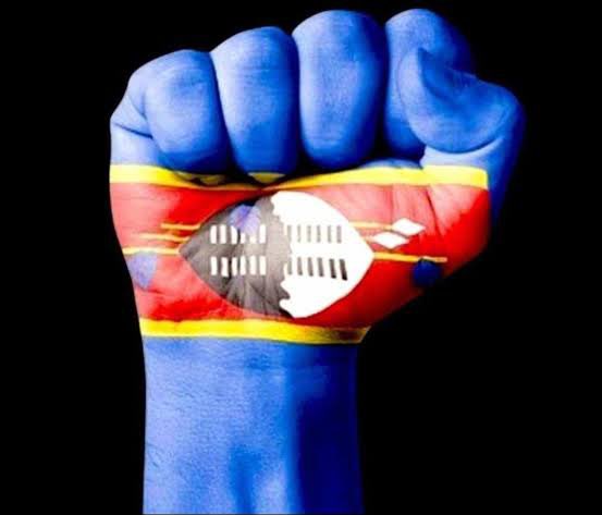 ForgotMyBible's tweet photo. Standing in solidarity with the nation of Eswatini May God bless the nation and give you strength to fight back. #EswatiniProtests https://t.co/WYh79tfcAa
