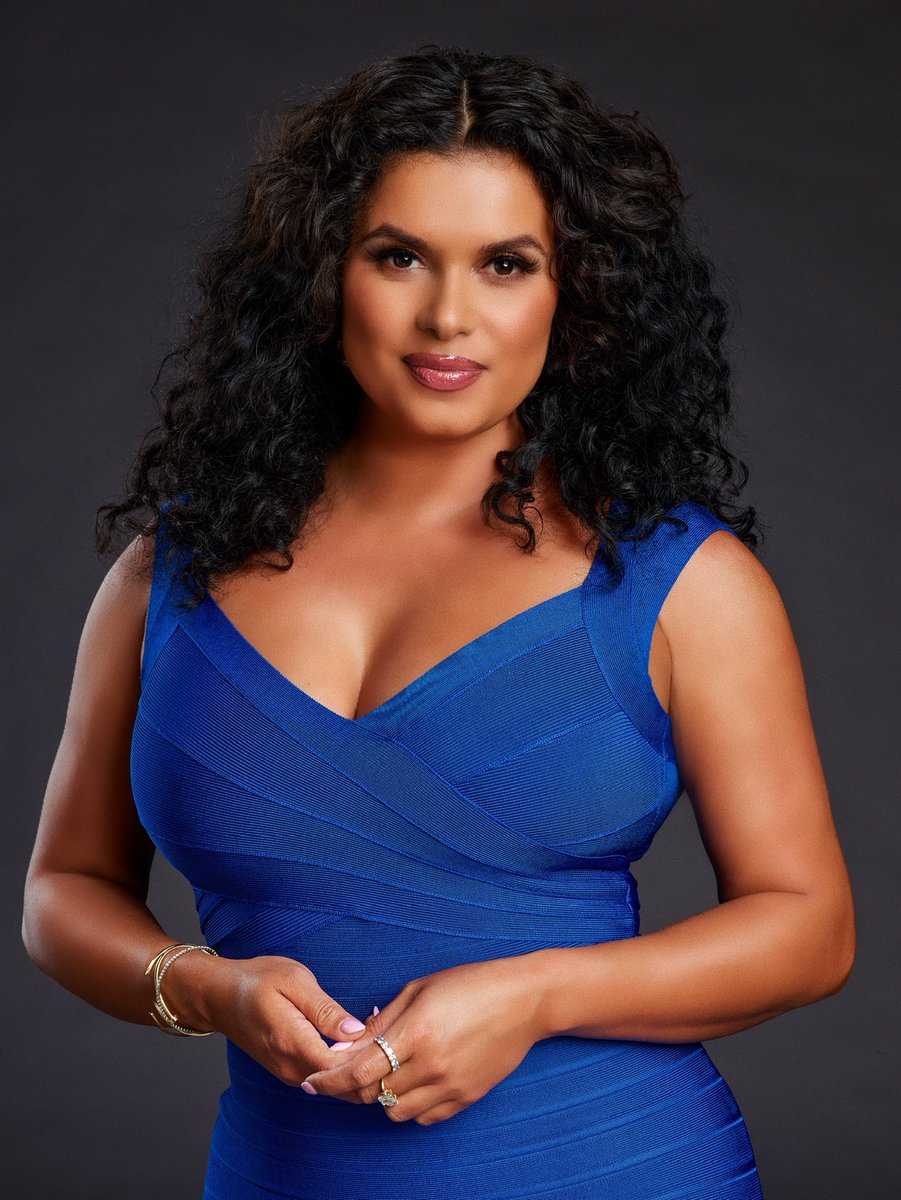 Joy Taylor tweet media