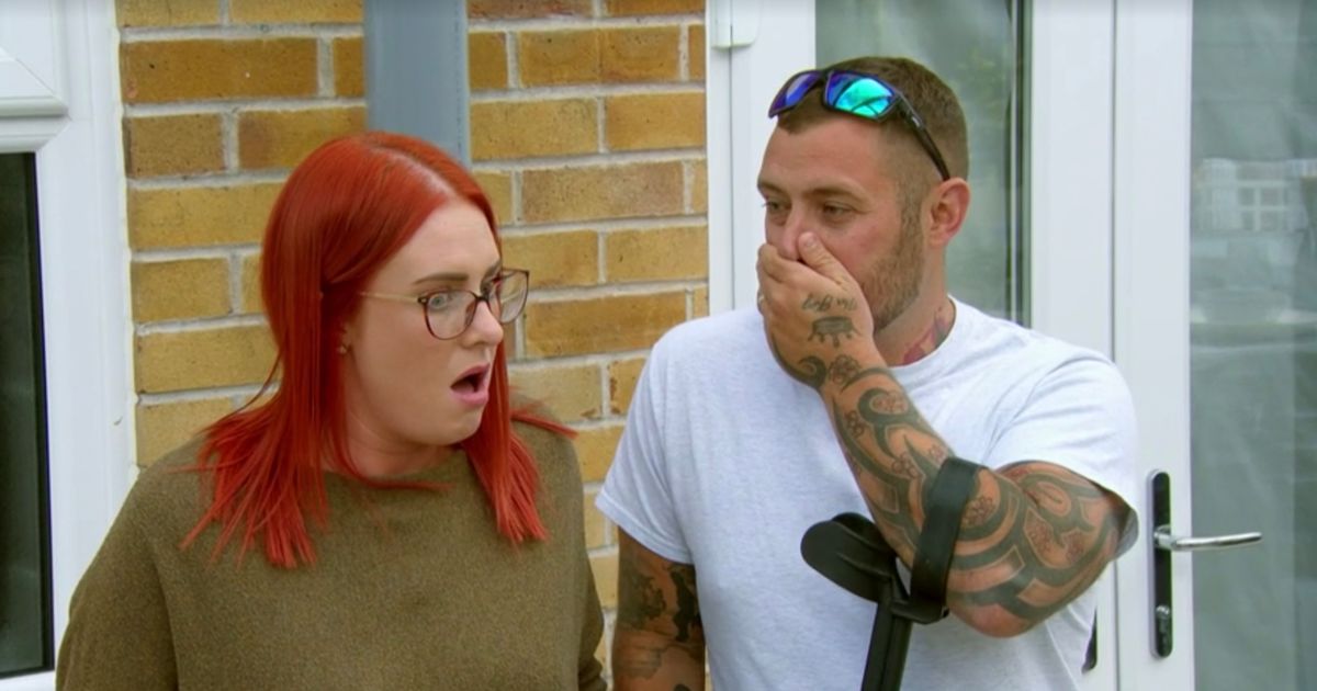 dailystar's tweet photo. Couple left in tears after Alan Titchmarsh shows garden's amazing transformation
https://t.co/nPhnn4KkrY https://t.co/RR5PpXQsoh
