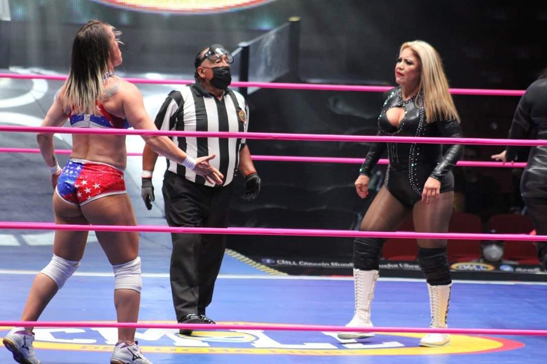 dalyscaribenaaa's tweet photo. Ombligo de semana 💪💪este encuentro me gusta #NADAMEDETIENE #PANAMEÑARUDA #LAMASFUERTE #MISSCMLL #WOMANPHISIQUE #CAMPEONACMLLJAPON #PANAMA #MEXICO #JAPON #AMAZONAUNIVERSAL #AMAZONACMLL #PURORESURA voy x más esto apenas empieza 🖐��🖐️💯 LUCHADORA 💯 CMLL 💯🇵🇦🇲🇽🎌 @luchadora_Tiff https://t.co/JhISB9KSkw