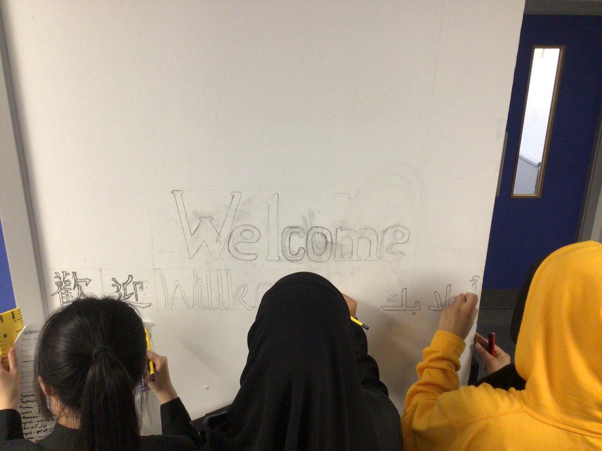 whitehillbuscom's tweet photo. Mural progress... Here we are celebrating the diversity of languages spoken at Whitehill with a ‘Welcome’ wall. #welcomewall #Teamwork #TeamWhitehill #WhitehillSecondarySchool #muralproject https://t.co/qkMLlN3kDj