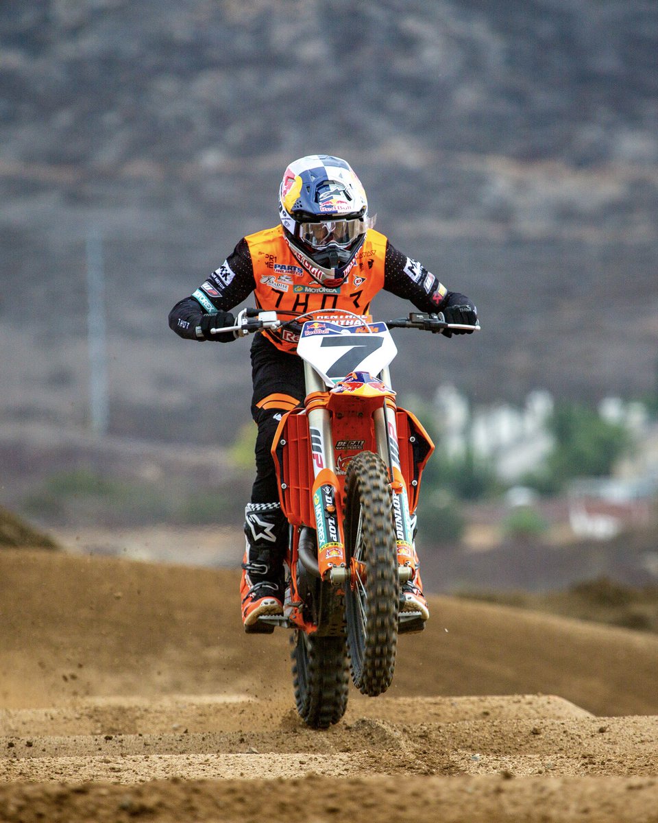 SupercrossLIVE's tweet image. 🚨 Aaron Plessinger joins @KTM_Racing Team for the 2022-2023 race seasons 💪

#SupercrossLIVE