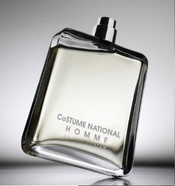 Hands together please for Costume National 👏

After a short hiatus, it's back in the UK and available only at TGC™

Step this way .... thegroomingclinic.com/costume-nation…