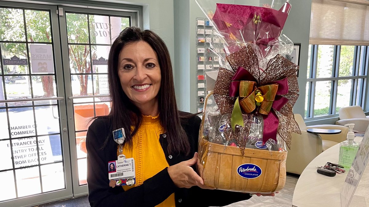 AmeliaIsland's tweet photo. Huge thanks to Ed Hubel and the entire team at Baptist Medical Center Nassau for dropping off this beautiful gift basket in honor of #SupportYourLocalChamberDay! 

We couldn't do all that we do without such an incredible support system of Chamber members and we are truly grateful https://t.co/fxd5uXcSes