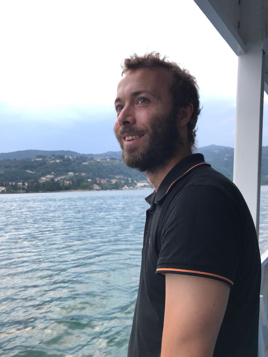 Leggi il #bando bit.ly/3DP1BQp e scopri chi sono i #critici che cureranno il #Laboratorio "Critica il Corto", dopo l'introduzione al settore #radio a cura di <a href="/UnicaRadio/">Unica Radio</a>. Invia la tua candidatura, ti aspettiamo!

#passaggidautorelab