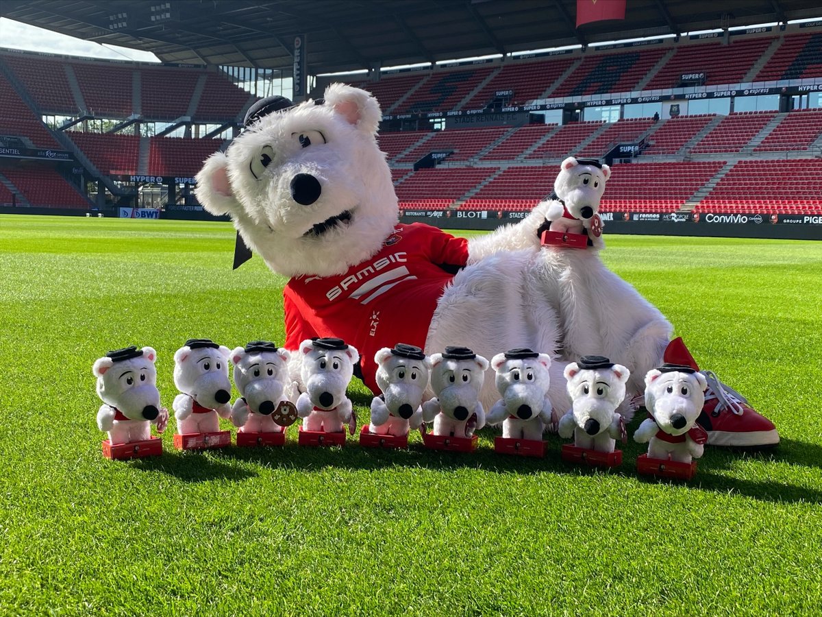 𝘾𝙊𝙉𝘾𝙊𝙐𝙍𝙎 🎁

Salut les copains, vous êtes désormais plus de 10000 à suivre mes aventures sur Twitter 🔥

Pour l'occasion, je fais gagner à 4 d'entre vous une version miniature de votre mascotte préférée 😏

👉 Pour participer, follow <a href="/ErminigOfficiel/">Erminig</a> &amp; RT ce post 🧸