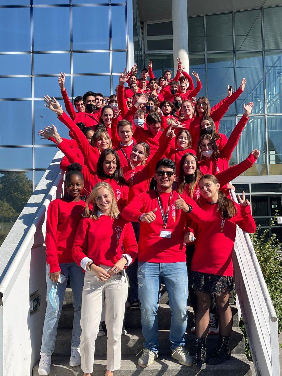 BEAUVOISMlanie2's tweet image. Mais qui sont-ils? 😀
Se sont les visages de nos étudiants du #bachelor de @tbs_education qui font partis de la #teampromo 2021-2022.
Ils sont impatients de vous rencontrer lors des salons, forums lycées et JPO ☺️
#recrutement #rentree2022 #ESR