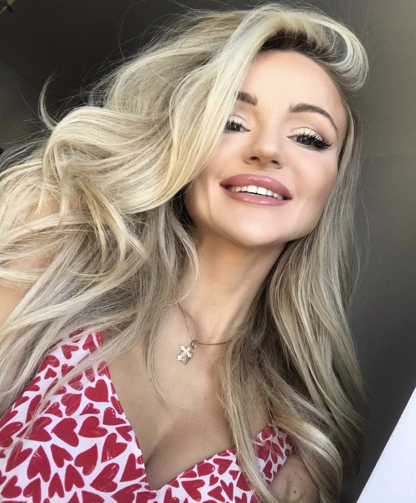 RonnieAdamsRP's tweet photo. #WCW Every time I see her face, I can’t help but start smiling. She is by far the best thing to ever happen to me, and I can honestly say I’ve never been this happy. Looking forward to a great future with you @AaliyahHarperxo. I love you. https://t.co/yo41DHjRZl