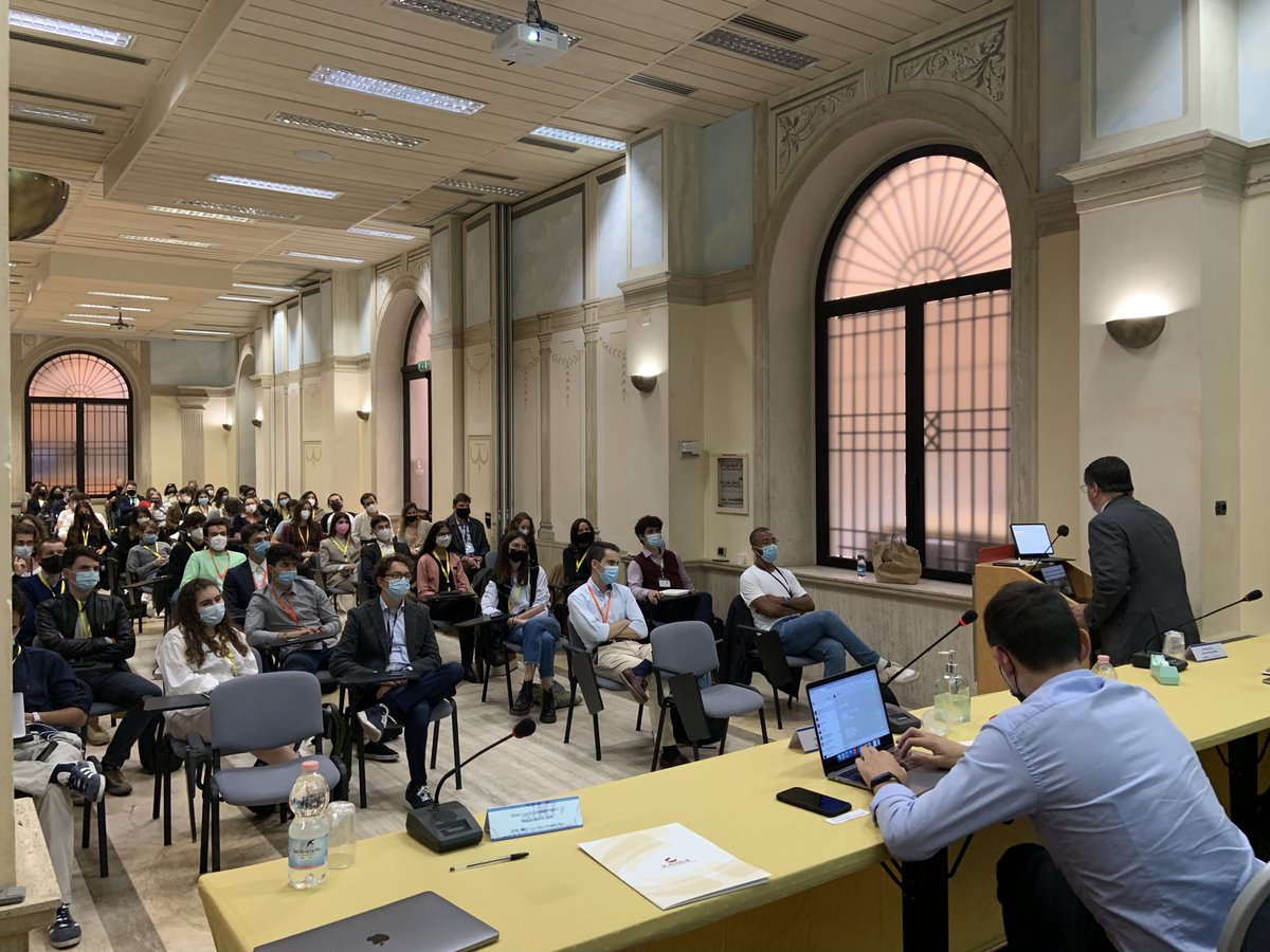 EUCA_BXL's tweet photo. THE DAY HAS ARRIVED! Today is the first chapter of an amazing project. During these days, young students for all over Europe will discuss about the digitalisation of the EU and the role that the young has to play on it  @euchangemakers @glggiovannucci #europeansgodigital https://t.co/QdN5l1fIVj