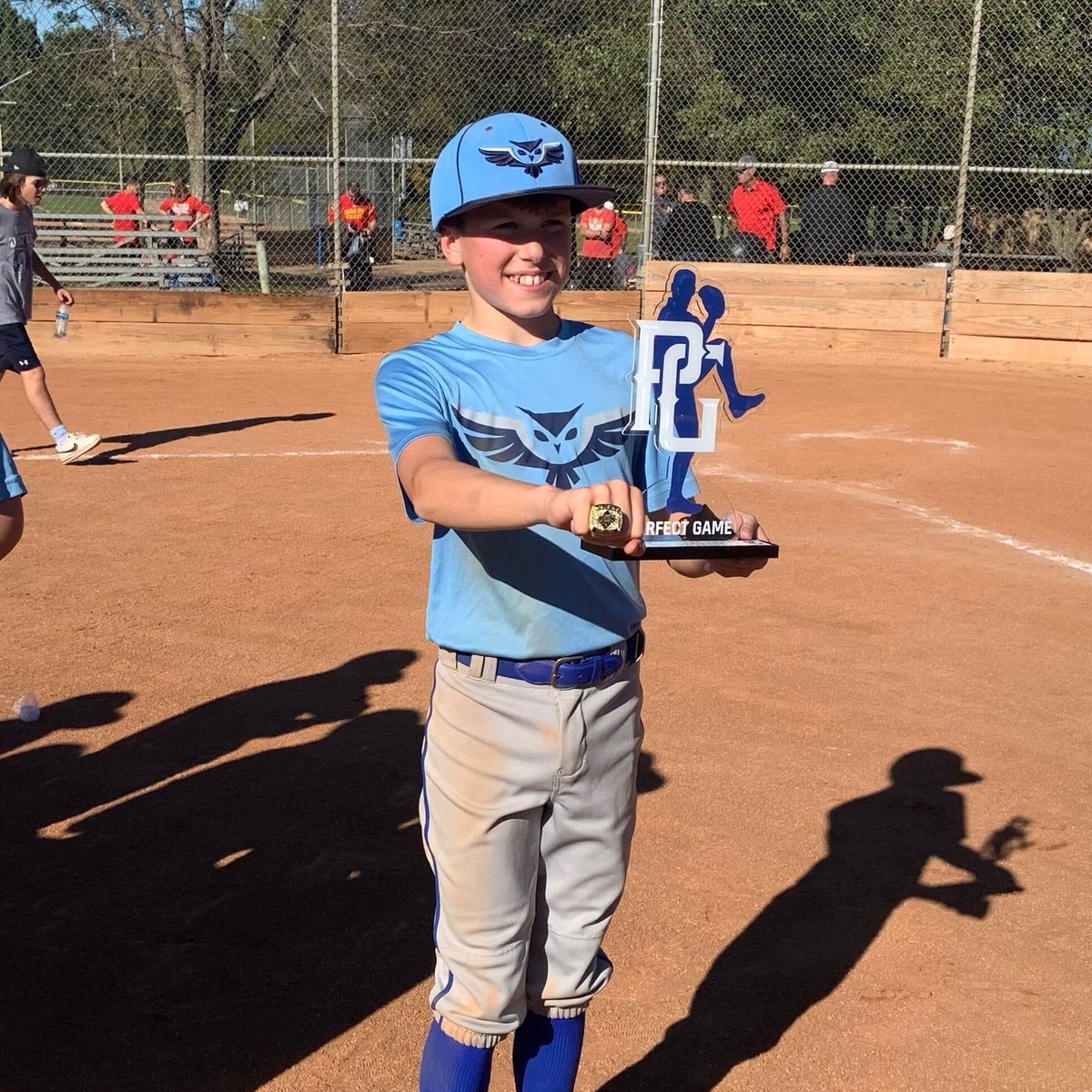 PGMidwestBB's tweet photo. 12AAA Fall World Series

🏆Champion: OW Owls
🥈Finalist: NBA Marucci - Jones
🏅MVP: Max Smaha
🏅MVPitcher: Gage Austin https://t.co/Ah4OWXXBcF