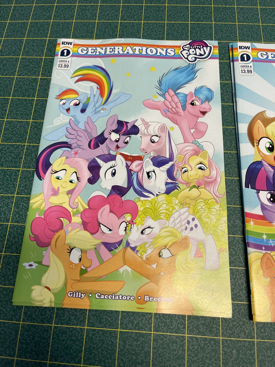 Ah MLP Generations is here! Thanks @GCComics @IDWPublishing to satisfy our pony fix! @amymebberson @AgnesGarbowska @l#samanthawhitten #caseygilly #michelacacciatore @angienessyo #neiluyetake. Starlight Glimmer!!!