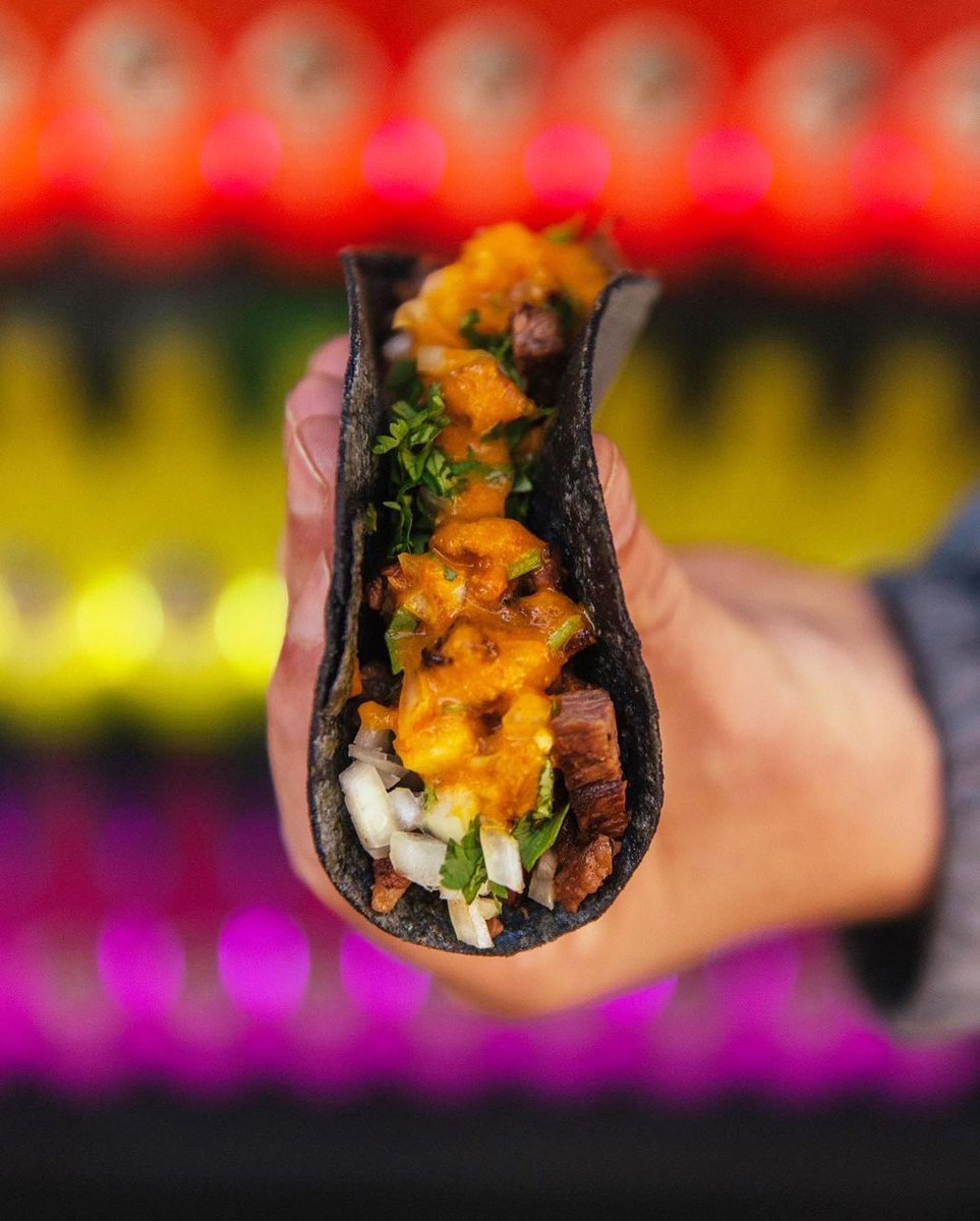 Two of our favorite things, 🎃 and 🌮🌮🌮
Now @TacosAF, there’s a #Halloween taco with black handmade tortillas from La Chapalita and their house-made orange habanero salsa. Choose Carne Asada, Al Pastor, Chicken or Mushroom. Now thru Oct 31. #discoverla #spookyAF