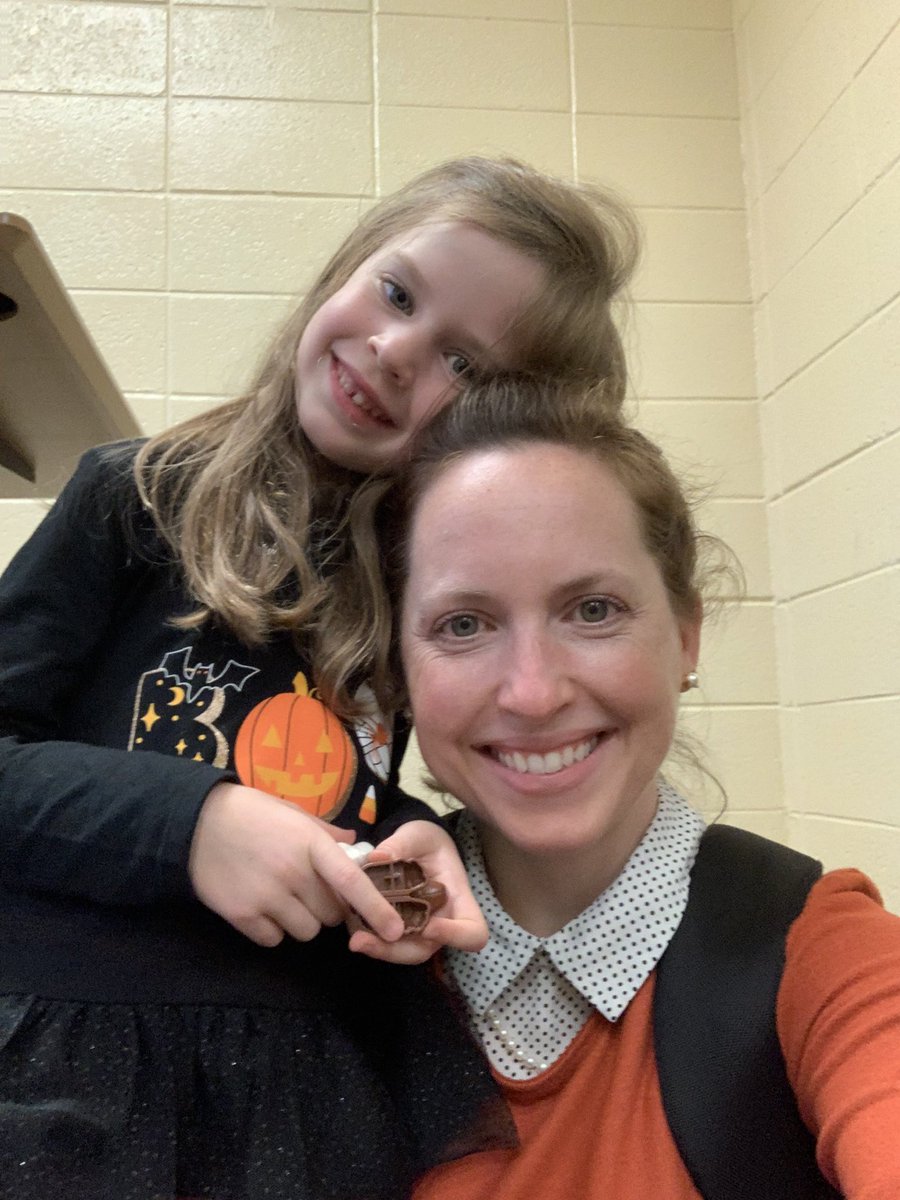 AP_YBLD's tweet image. Wearing our orange for Unity Day! My hope is that she will always show and experience kindness and inclusion through out her life! #CCSUnity