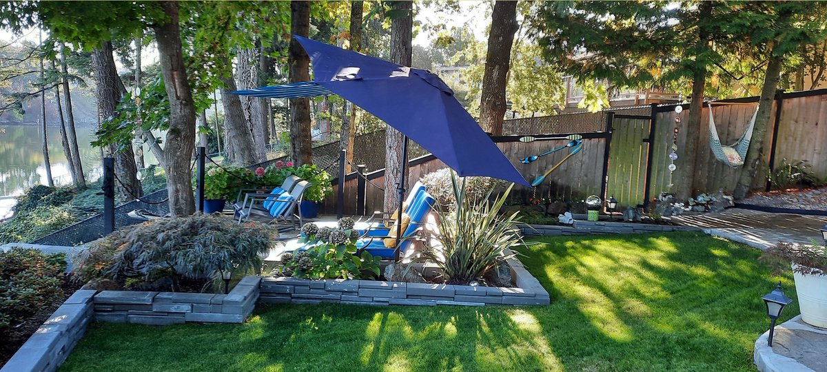 VicWaterfront's tweet photo. Enjoy your own Waterfront Oasis close to downtown Victoria. https://t.co/7sstsfZcnL https://t.co/kfm5vpQwrG