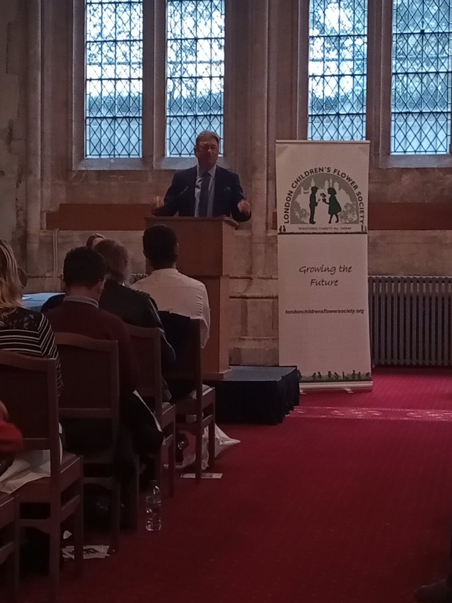 EvaTLee's tweet photo. Really pleased @KilmoriePrimary won the Edith Hunter Shield from the London Children's Flower Society. The year 6 group Care About Plants were invited to the Guildhall to pick up the award from Alan Titchmarsh #kilmoriegardens #lewisham https://t.co/BIsUTYzNkI