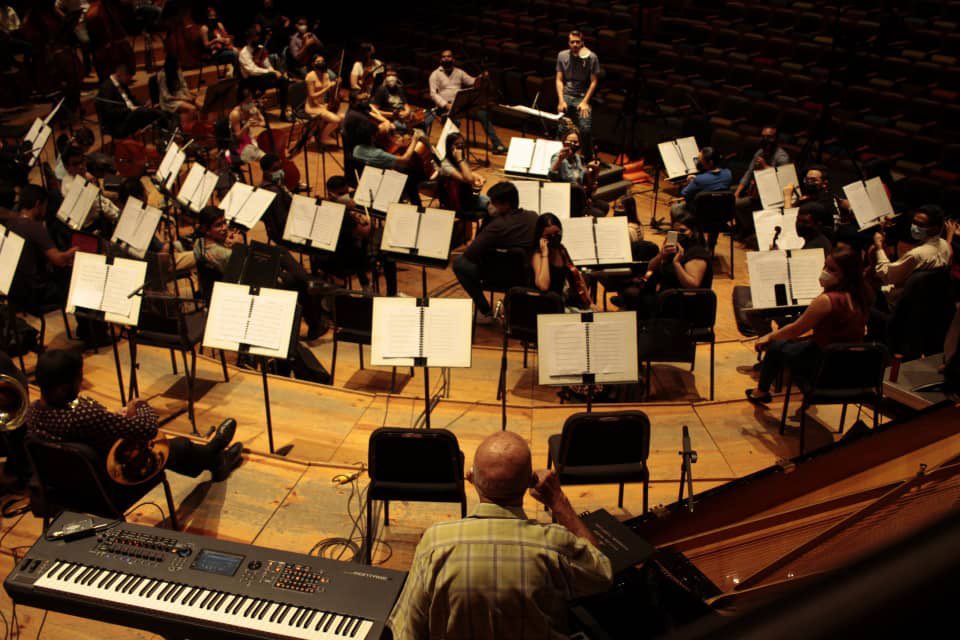 For Your Grammy Consideration 🎶 <a href="/GerryWeil/">Gerry Weil</a> Sinfónico | Orquesta Sinfónica Simón Bolívar <a href="/elsistema/">El Sistema</a> The 1st album recorded in 🇻🇪 with immersive miking techniques (3D) Dolby Atmos @orlandodpmusic <a href="/GerhardWeil/">Gerhard Weil</a> @santiago_cabriles <a href="/dbmix_studios/">dBMix Studios</a> @applemusic @deezer @tidal @spotify