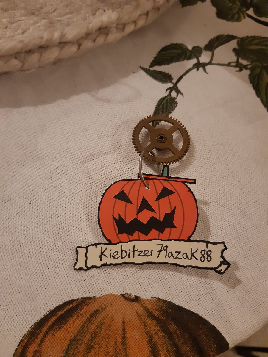 Roey_101's tweet photo. Supporters Board Update!! 🔥🖊

🎃🎃🎃
This week joins @Stu2511 !!
Welcome aboard! 😉 Thanks for all the support and mod help too! 

I think that's enough channel points 😂🏆
🎃🎃🎃
Sticking with the Halloween tags until the 3rd of Novemeber!📅
#twitch #twitchaffiliate #SBupdate https://t.co/GwUBRHMjDp