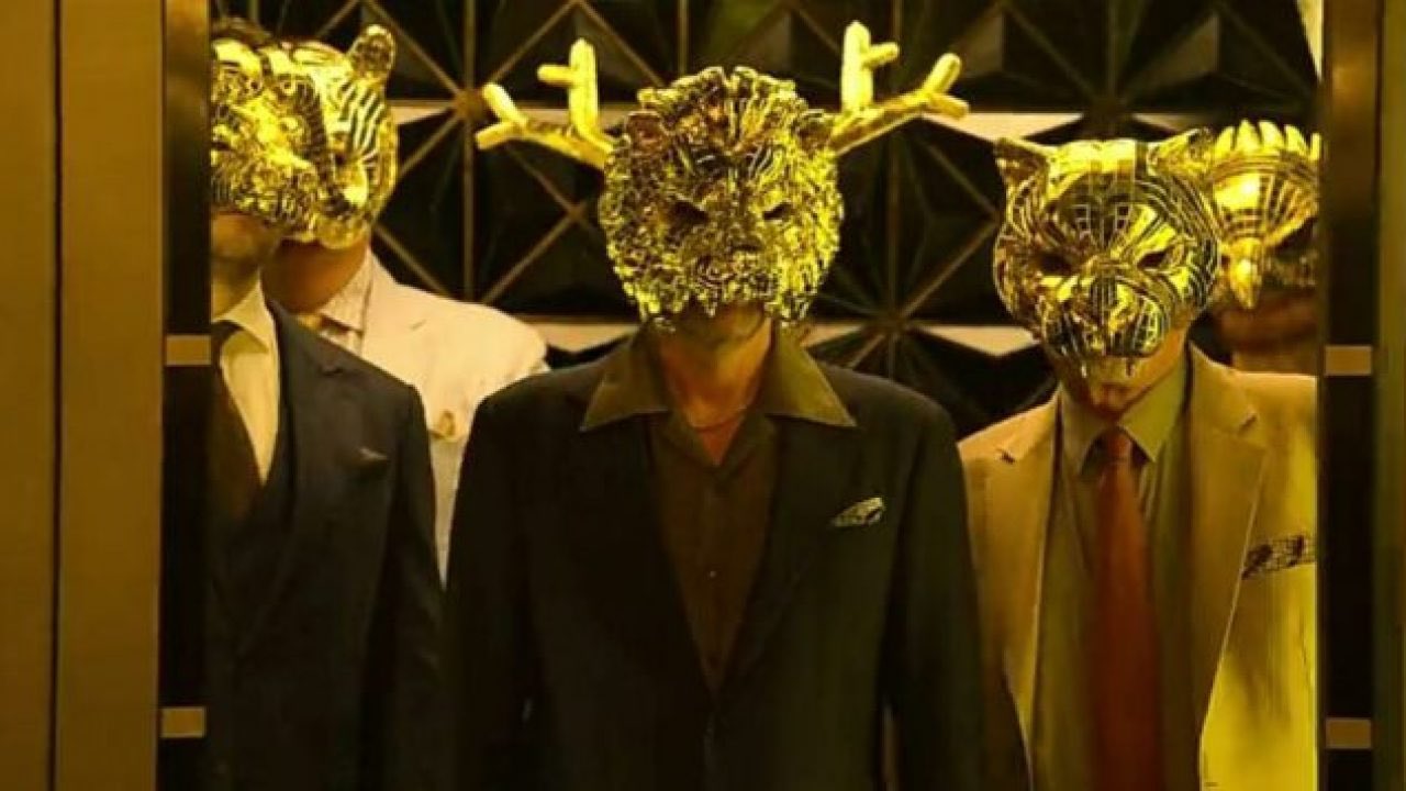 Queen of Droogs on Twitter: "Squid Games vs Eyes Wide Shut both reimagined  images of The Rothschild's Surrealist Ball https://t.co/QddFqkPMpC" /  Twitter