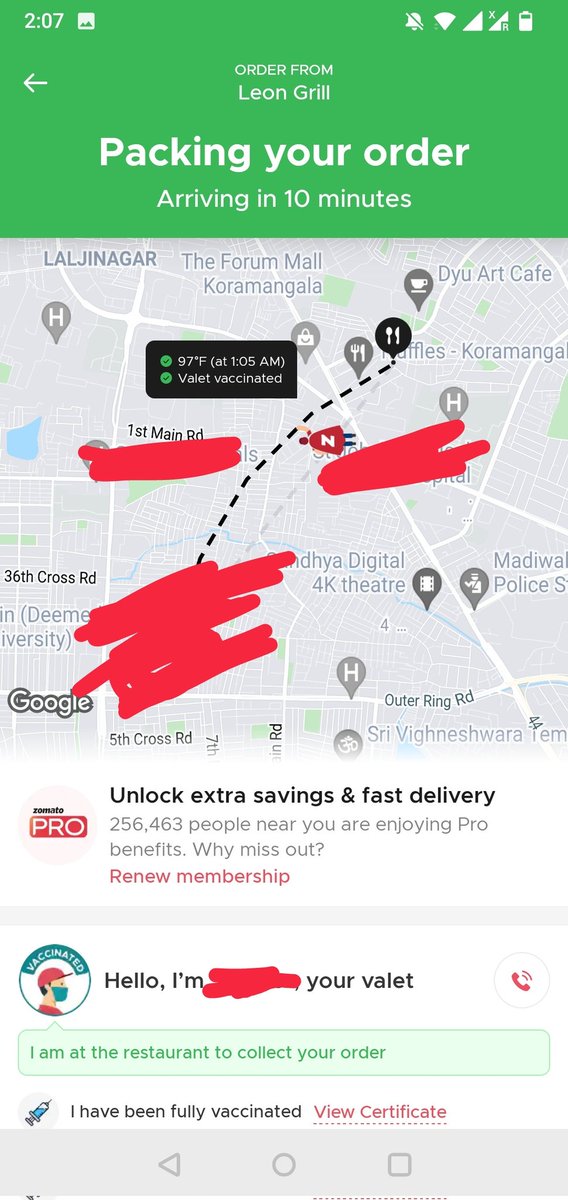 AuroBanAri's tweet photo. @zomato @zomatocare 
What kind of scam is this #Zomato ?
At 2:04 AM, the approximate delivery time shows as 11 minutes and at 2:07 AM, it's just 10 mins? Is this how you extend time? By deceit? 
@BandBajaateRaho @deepigoyal https://t.co/8KGHNBqfYW