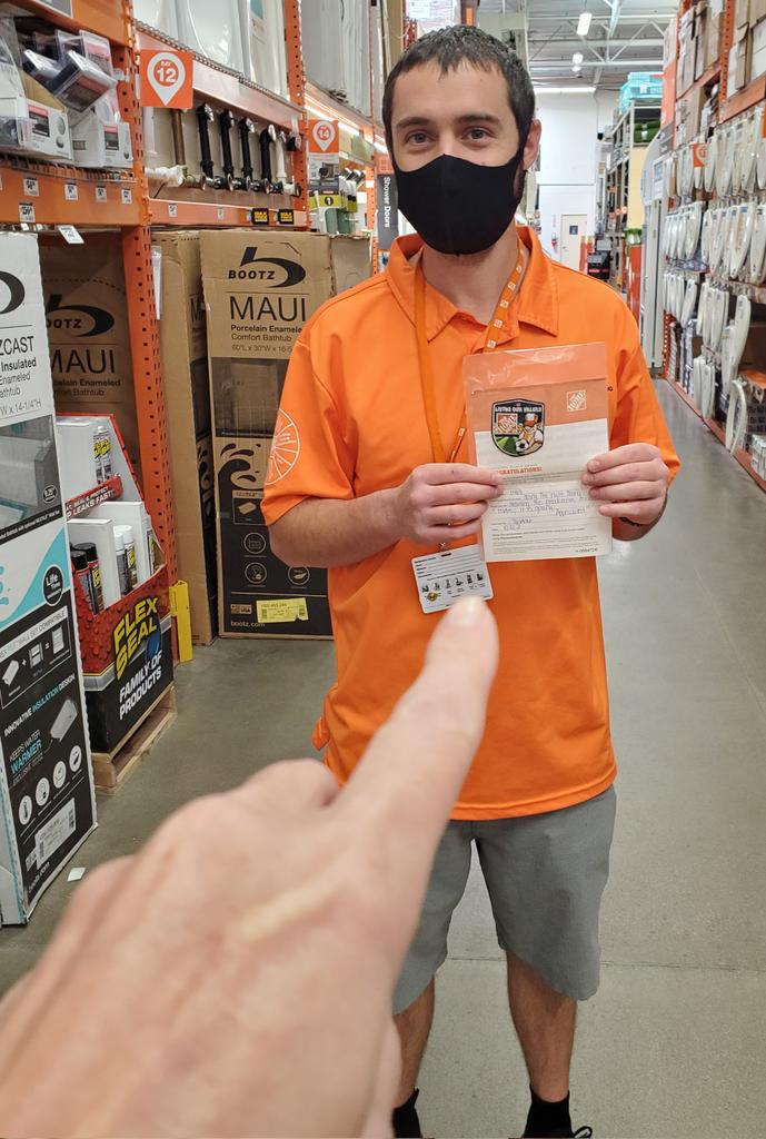 DeborahCrookes's tweet photo. #VOA0469 #recognition  Brad from MET went out of his way and cleaned the break room and the microwave waves too!! @joshua_kunde @JefferyOfenloch @JosephSEdwards https://t.co/mTRiEoGU5s