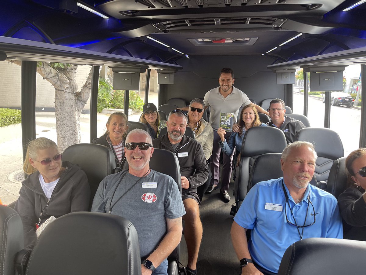 TMZ Tour tweet media