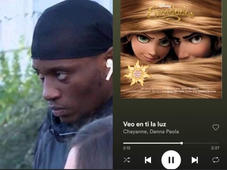 yo por fuera         /    yo por dentro