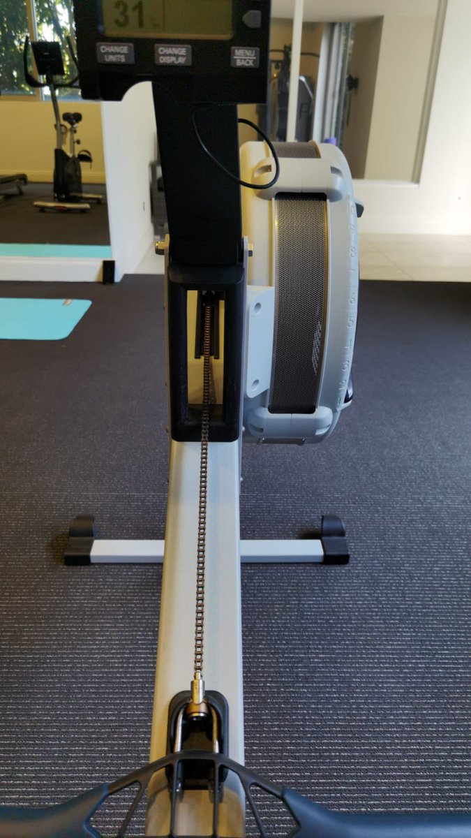 yi53158868's tweet photo. Do you have a partner for fitness running together? https://t.co/GYbx8x5Khb