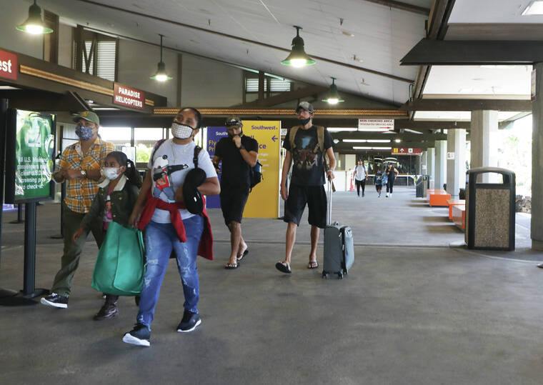 westhawaiitoday's tweet photo. Gov. David Ige said the state will welcome tourists back to Hawaii on Nov. 1 as COVID continues to decline statewide.
https://t.co/xYyi3wUarl
#TouristsComeBack #DavidIge #HawaiiNews https://t.co/FiJsf9imLH