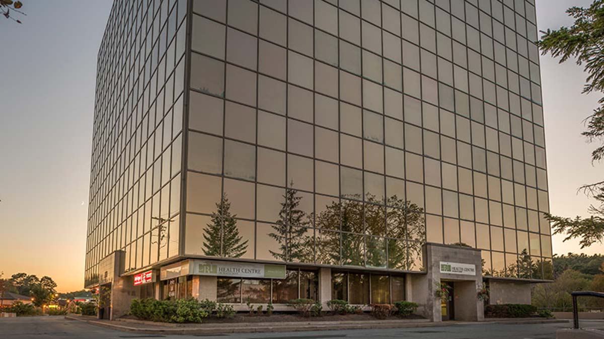 universalhfx's tweet photo. Sun Tower is conveniently located at the intersection of the Bedford Highway and Dartmouth Rd, in Bedford ☀️ 🛣

This building offers 64,000 square feet in total, fine finishes, excellent views, parking and more! 

View current availability here: https://t.co/V1Z8Mi6GEC https://t.co/Gb5QQcCWiB