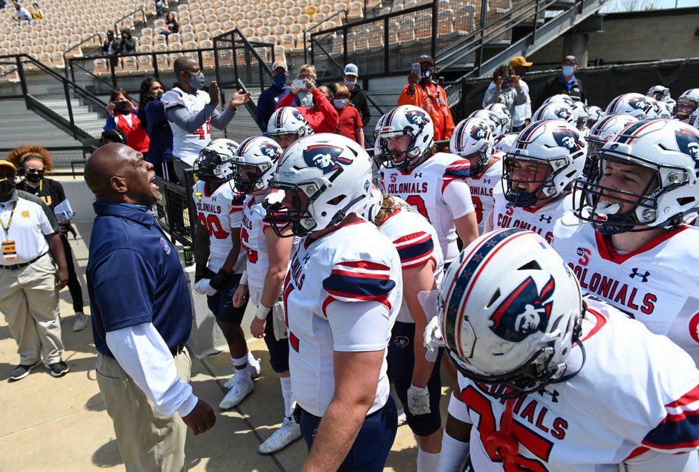 ZachTanner863's tweet photo. Extremely blessed to have received my second Division 1 offer from Robert Morris University! #GoColonials @EricGallon @GLuvara @CoachSkalaski https://t.co/5zCUUi8GDi