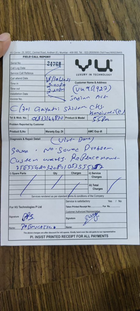 arpitkot's tweet photo. Very isappointed with my recent TV order placed through @Flipkart. The TV is defective and technician sent. through Flipkart confirmed the same on 18.10.21. However Flipkart App still shows pending for technician visit. They unnecessarily are delaying process. I demand a refund https://t.co/NDH6iMloWH