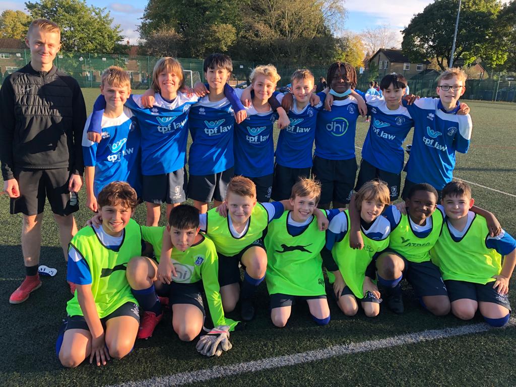 BWS_SPORT's tweet photo. Y7 footballers at Salford City Academy tonight https://t.co/bz69qx8qXg
