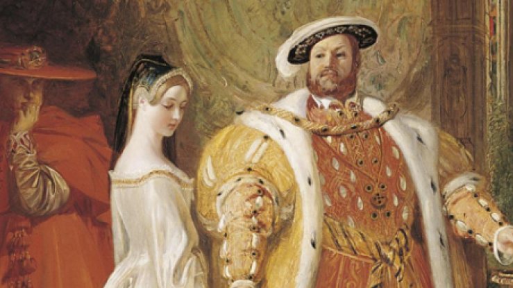 Find someone who looks at you the way I look past Anne Boleyn at a cake on a nearby table #RelationshipGoals