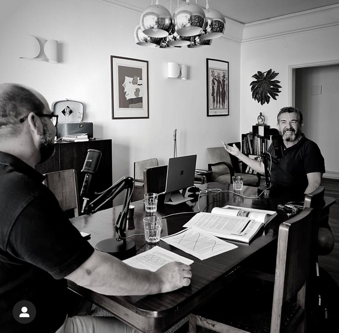 SergioTrefaut's tweet photo. Esta quinta, Sérgio Tréfaut é o convidado de @danielolivalx no podcast @PerguntarNao. Acompanhem-nos nesta conversa. https://t.co/hWGzISUove