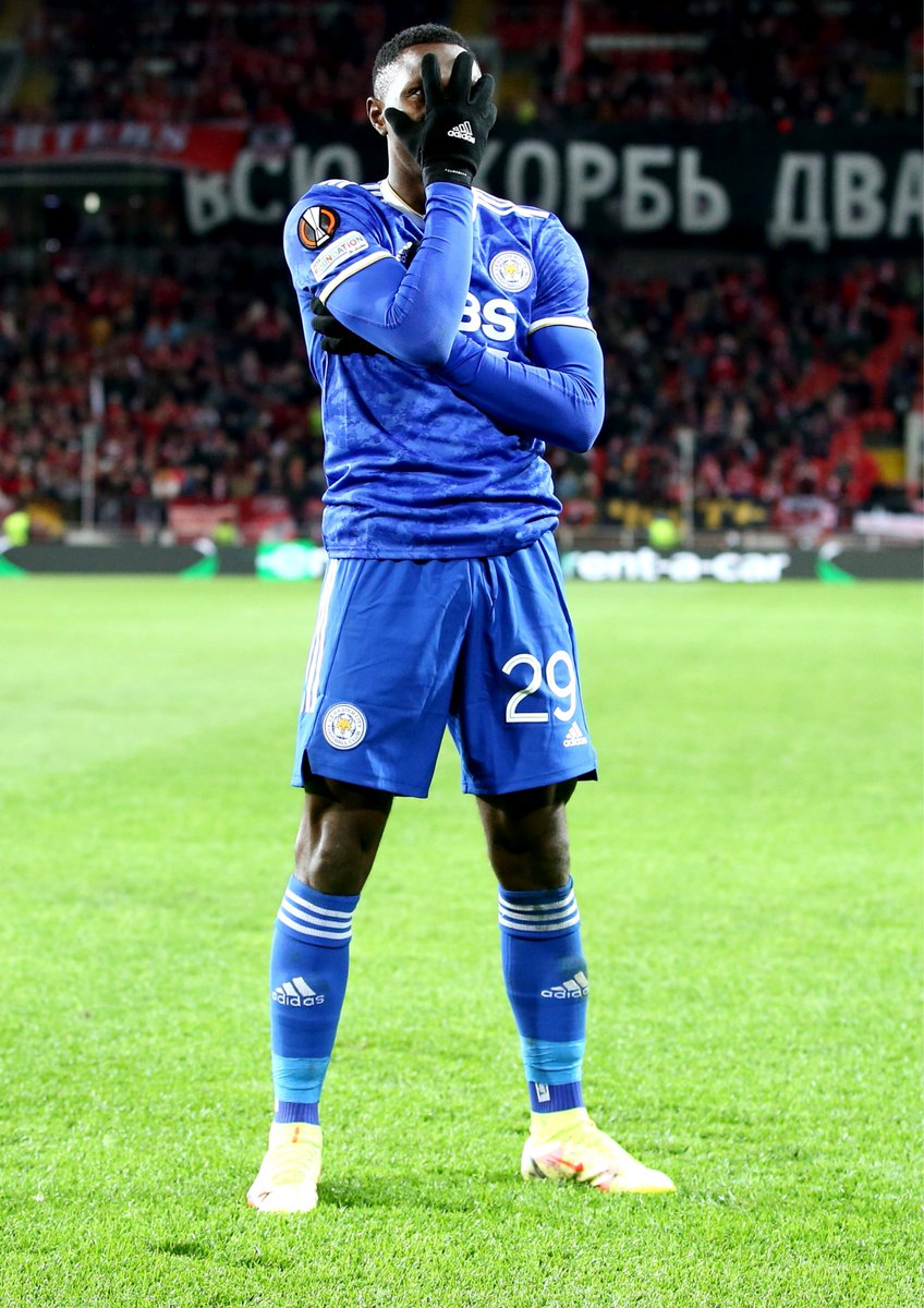 🔔 𝐑𝐞𝐜𝐨𝐫𝐝 𝐀𝐥𝐞𝐫𝐭: Patson Daka becomes the first 🇿🇲 Zambian to score a Haul (4 Goals) in a UEFA Europa League game. 𝐅𝐓: | Leicester City 𝟒-𝟑 SPM |

We Love This. ✨

#AfricaPredict  #TipsForYou  #UCL  #SkmLei