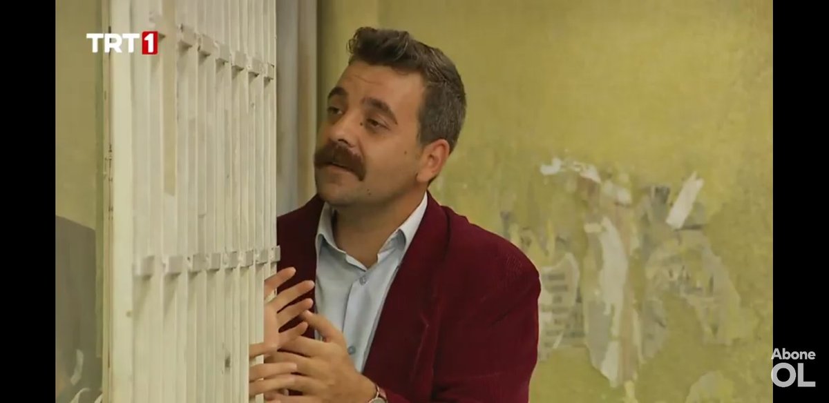 butteramafly's tweet photo. Hani eski bir resme bakarken hani yillatı sayar da insan 💔💔💔 Ben ErgunNazlı'yı özledimmm #seksenler https://t.co/CyYXkl1jri
