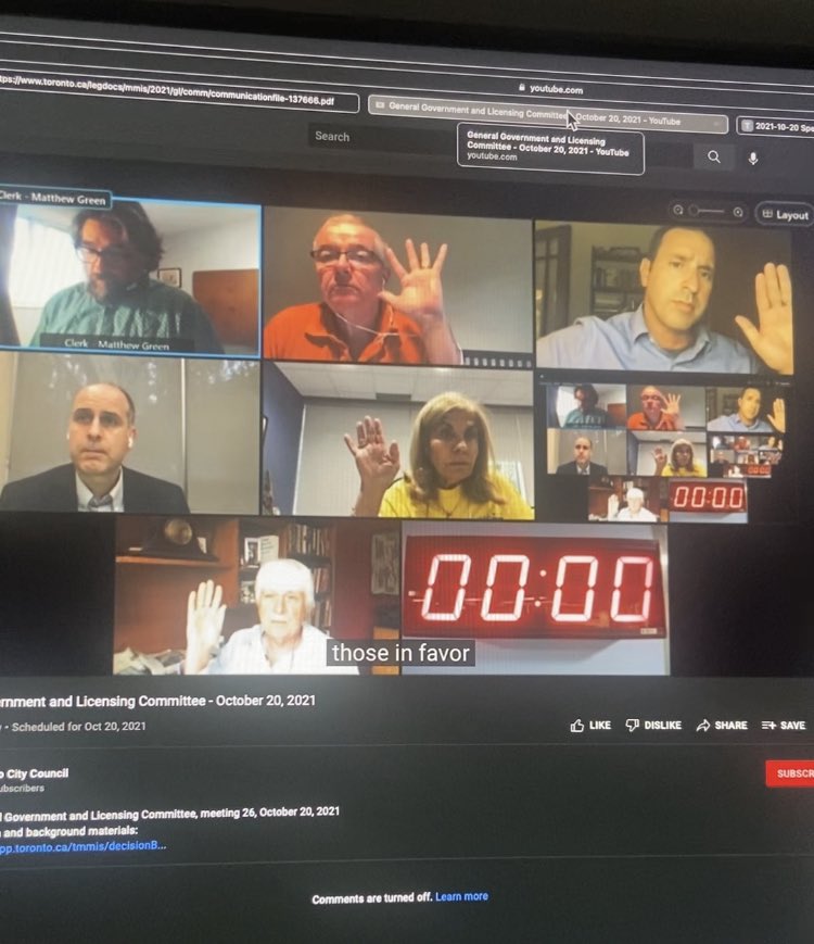 ridefairTO's tweet image. Thank you @kristynwongtam, @cllrainslie &amp;amp; the rest of the GGL C’ttee for moving us closer to safer roads.

C’ttee directs staff to consider pausing the licensing of #Uber et al. without providing the mandated training. #ridefair

One picture is worth a thousand words. #VisionZero