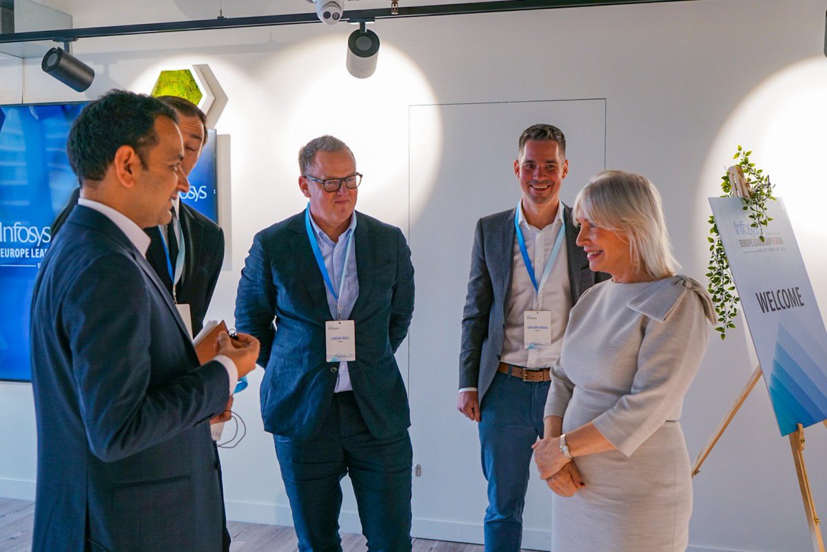 NadineDorries's tweet photo. I’m determined to make sure people in every part of the country benefit from the digital revolution.

At the @Infosys Europe Leadership Forum, I told industry leaders that we must work together to upskill the UK workforce &amp; attract people from all backgrounds into digital roles. https://t.co/uh4XCG26YD