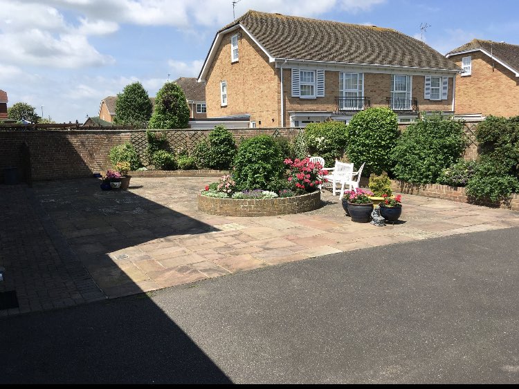 ScottJennings65's tweet image. Patio clean with light jetwash and chemical to lift the black &amp;amp; white lichen. 
#jenningscleaning #patioclean #softwashing