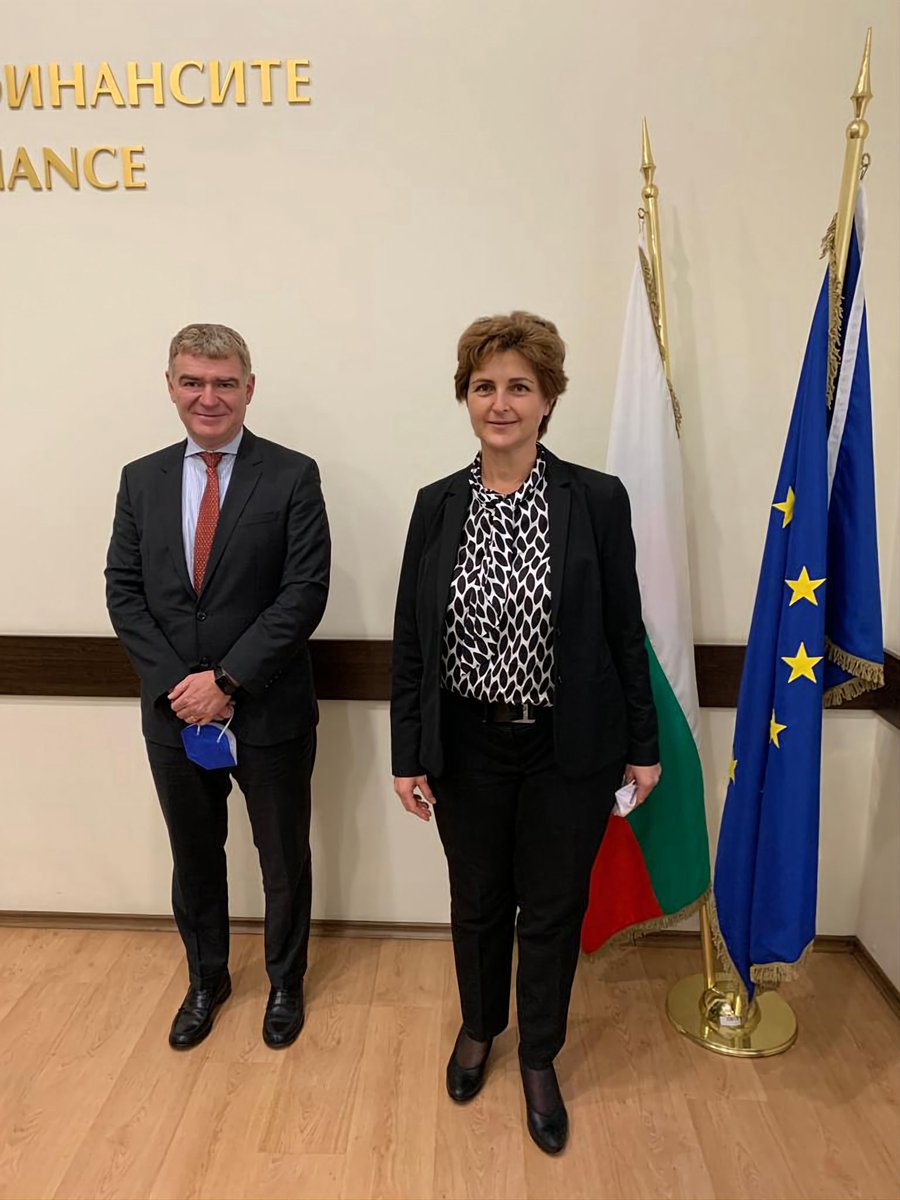 EU_reforms's tweet photo. Very fruitful discussing with Marinela Petrova, Director of Economic and Financial Policy of the 🇧🇬Ministry of Finance, on the possible support to Bulgarian's #reform agenda and the future collaboration. https://t.co/sDINjugSjY