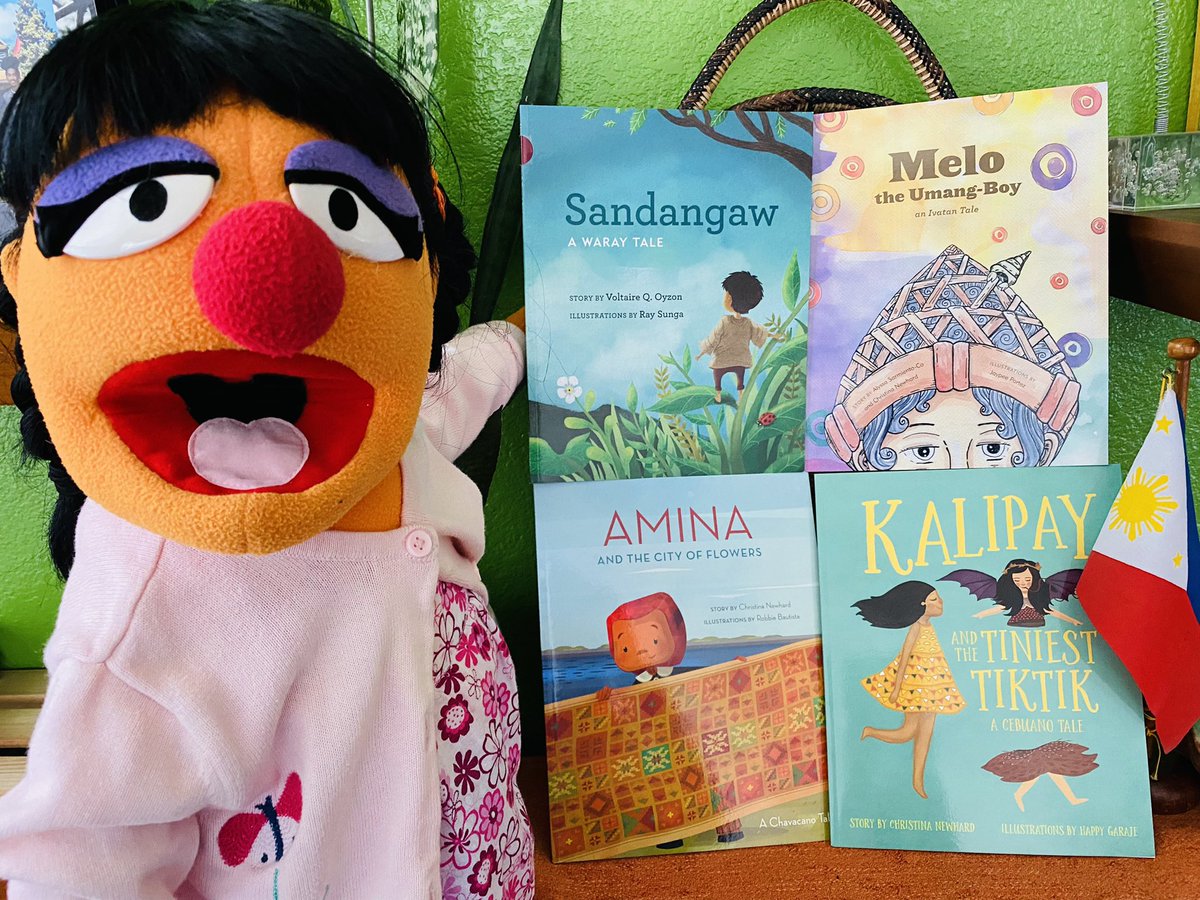 CyraAfrica's tweet photo. #FilTheShelves with these #kidlit books featuring #Waray, #Ivatan, #Chavacano & #Cebuano tales. @newharddesign published bilingual stories from different parts of the #Philippines. Celebrate Fil-Am month with #books! 😍🇵🇭📚🇺🇸
@FilTheShelves @SariSariStories https://t.co/XzSTgAcJMt