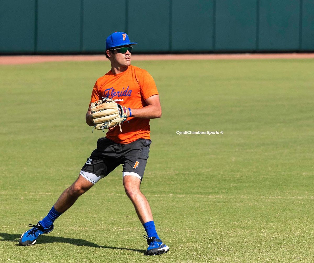 Cyndicha's tweet photo. @tucker_talbott 🐊

(📸 @Cyndicha) @GatorsBB https://t.co/6L0av3N1se