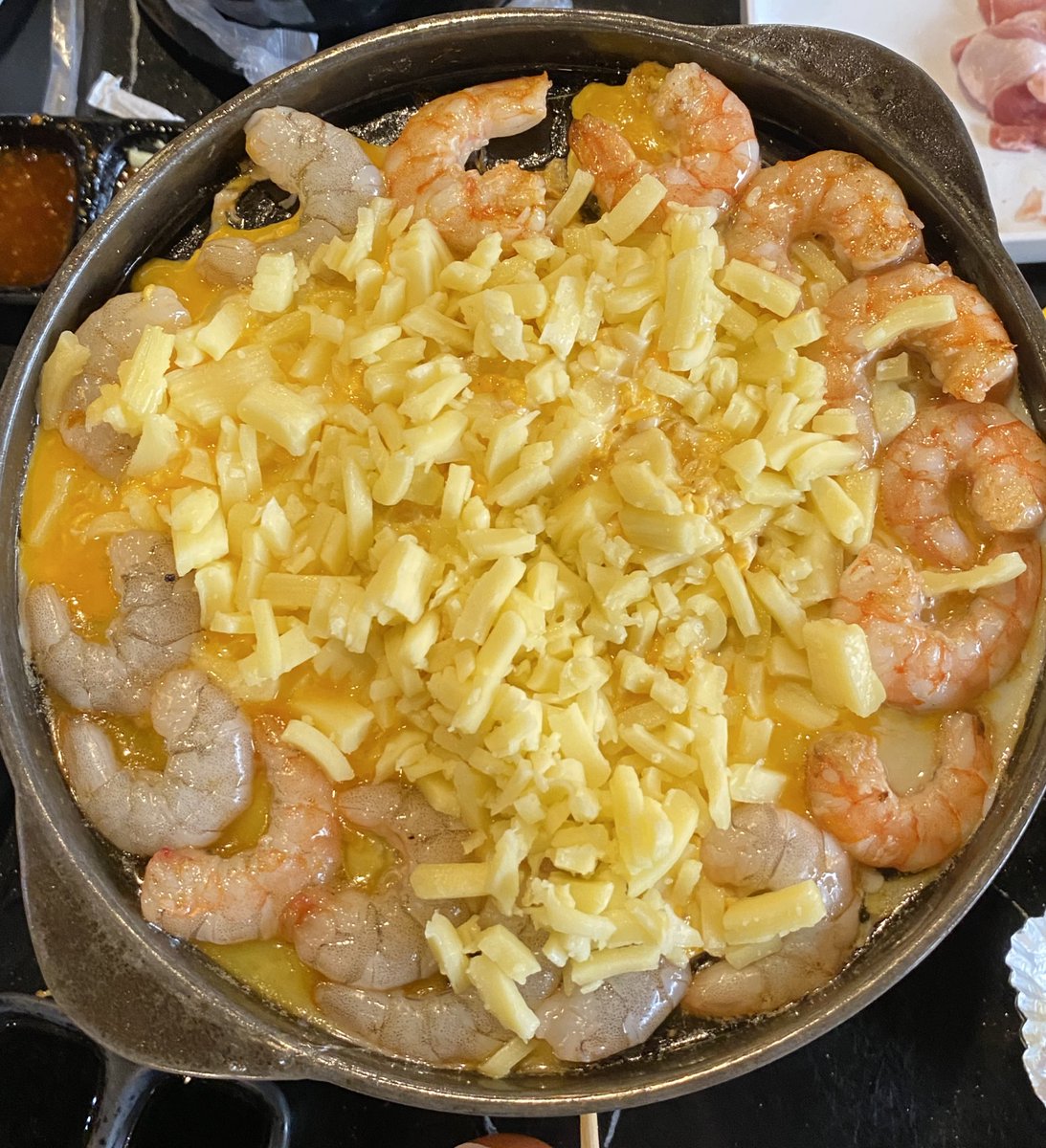 เรียงขอบกับเบบี๋ตัวน้อยๆทั้งหก