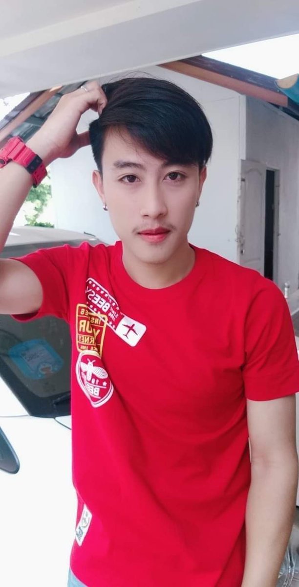 aunaun0910's tweet photo. วันเกิดปีนี้ขอให้คนโก้มีแต่รอยยิ้มนะครับยิ้มเย๊อะๆๆ
พวกเรารักในรอยยิ้มคนโก้
#เบิร์ดเดย์คนโก้ https://t.co/OqxGsyZCag