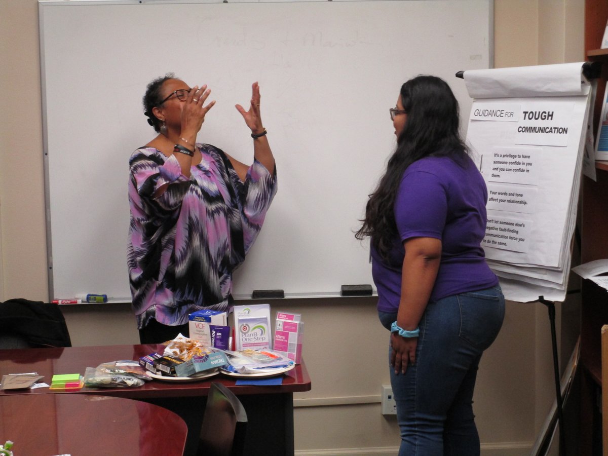 Options_Youth's tweet photo. Congrats to our new Young Parents Advisory Council for completing comprehensive training and orientation sessions last week! You are true role models for our young families! #GoTeam #EmpoweringYouth https://t.co/rRFkI6ptET