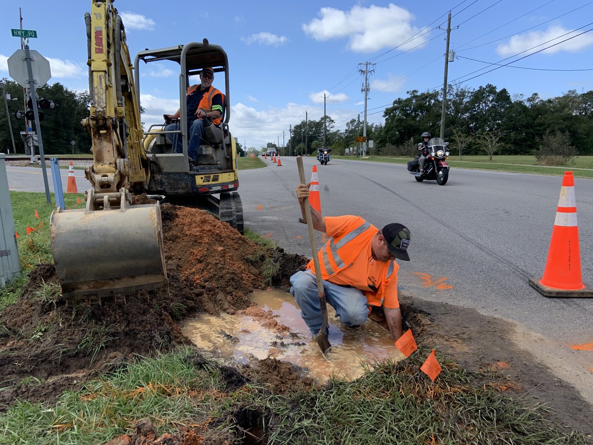 October 20, 2021, 11:50am: East bound lane of Highway 90  just beyond Magnolia Cemetery will be closed until further notice so DeFuniak Springs Public Works team can repair a broken water line.  Questions? Call DeFuniak Springs Public Works at (850) 892-8534.