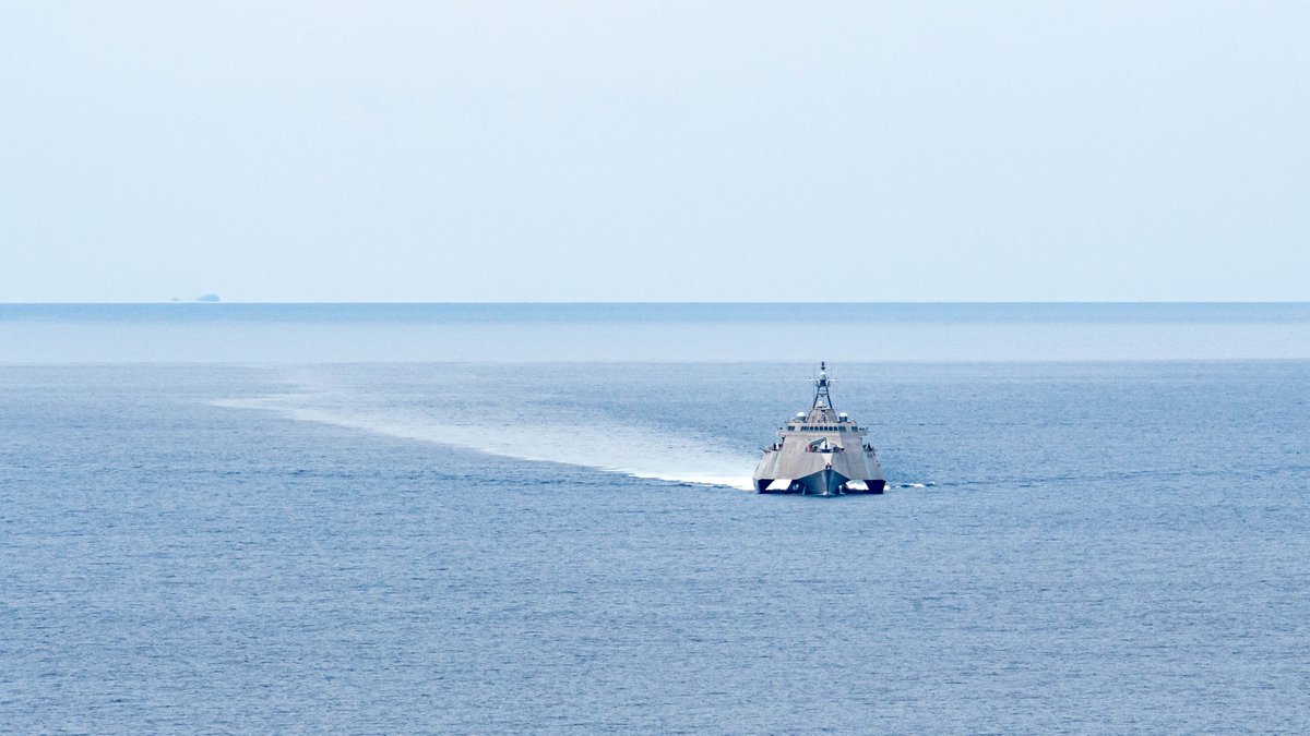 USNavy's tweet photo. Operating to ensure a #FreeAndOpenIndoPacific ⚓ 

#USSCharleston (LCS 18), part of @DESRON_7, is on a rotational deployment in the @US7thFleet Fleet area of operation. https://t.co/mZWl1gIar8