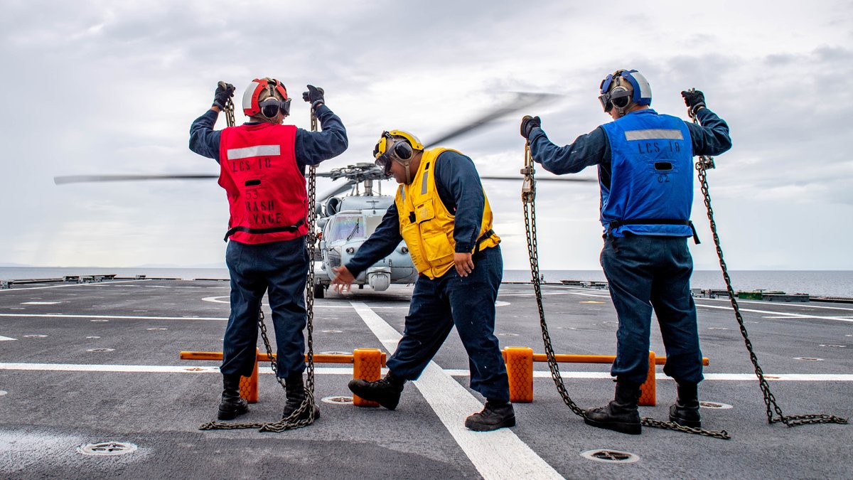 USNavy's tweet photo. Operating to ensure a #FreeAndOpenIndoPacific ⚓ 

#USSCharleston (LCS 18), part of @DESRON_7, is on a rotational deployment in the @US7thFleet Fleet area of operation. https://t.co/mZWl1gIar8
