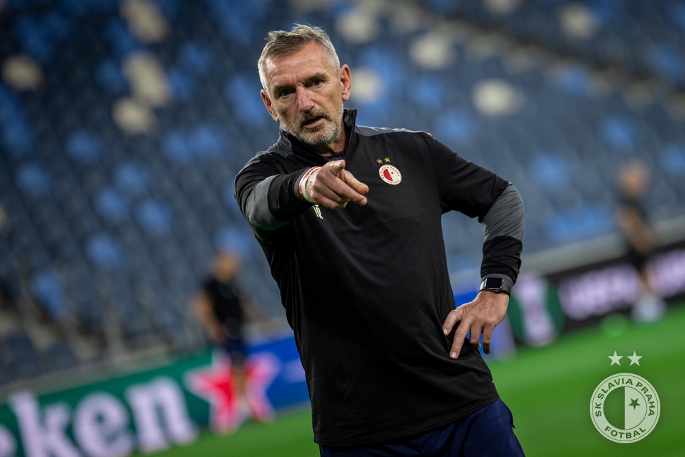 slaviaofficial's tweet photo. Dnešní trénink na stadionu Sammyho Ofera! Už za 24 hodin se tu představíme naostro. 💪 https://t.co/W89p7Ty0WC